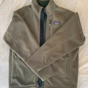 Patagonia Fleece Jacket. Medium.